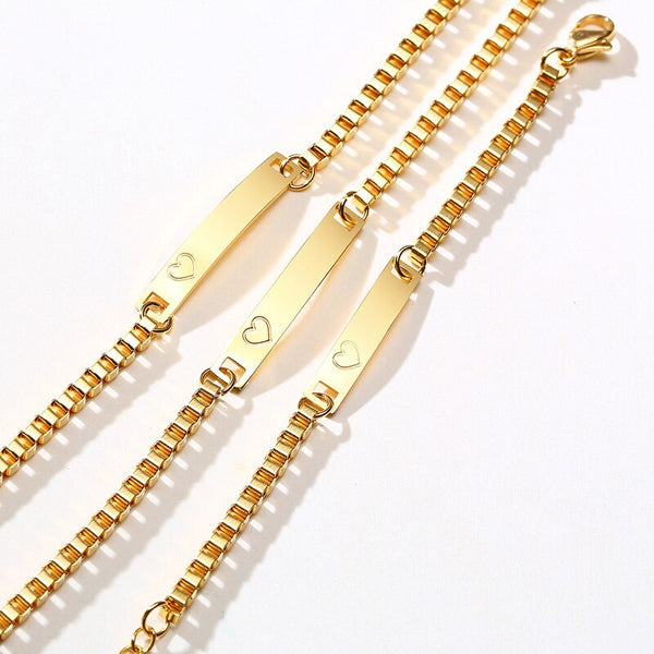 Pulsera de bebé con nombre personalizado