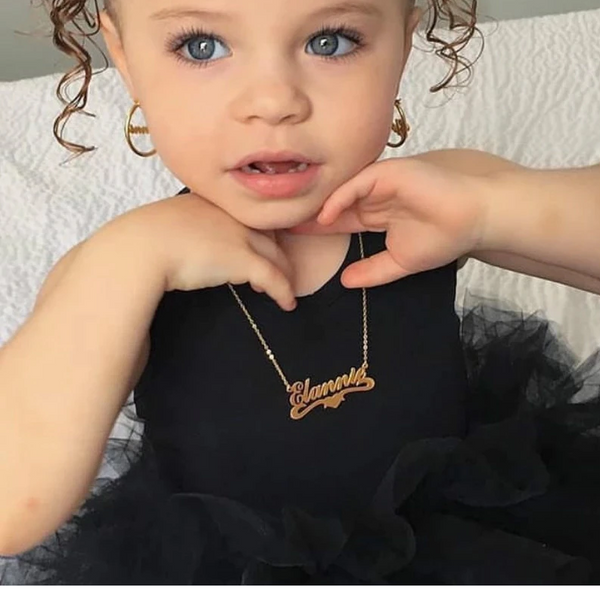 Collar con nombre personalizado para niños
