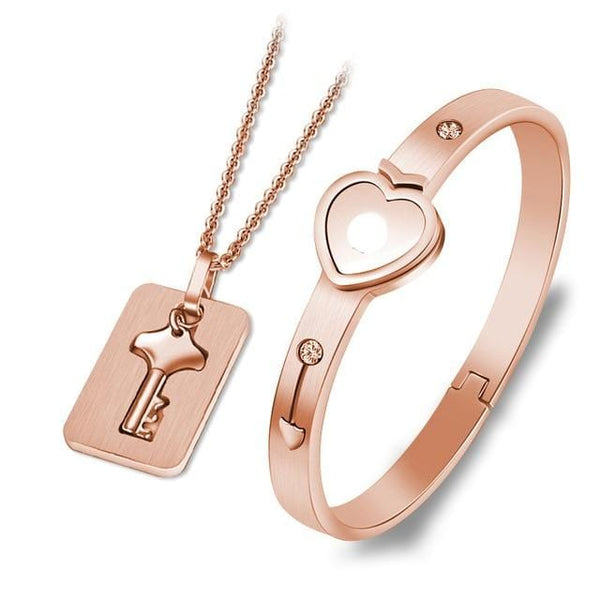Pulsera con candado de corazón y collar con llave