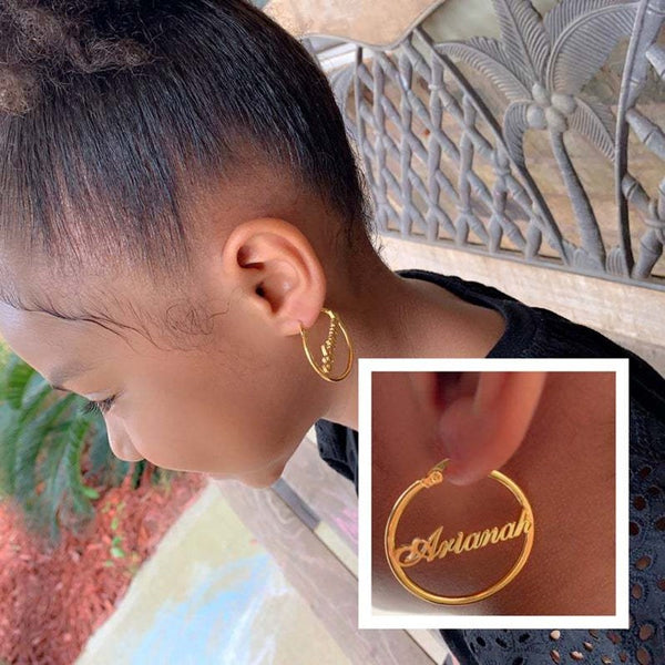 Pendientes personalizados con nombre para niños